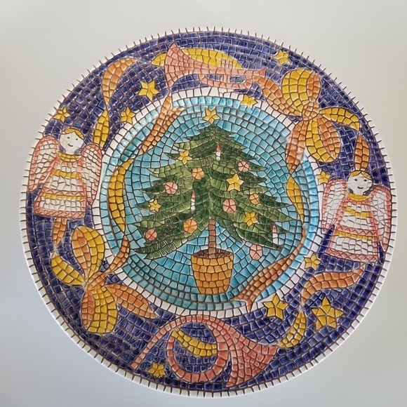 Pier 1 ImportsDecorative Christmas Plate